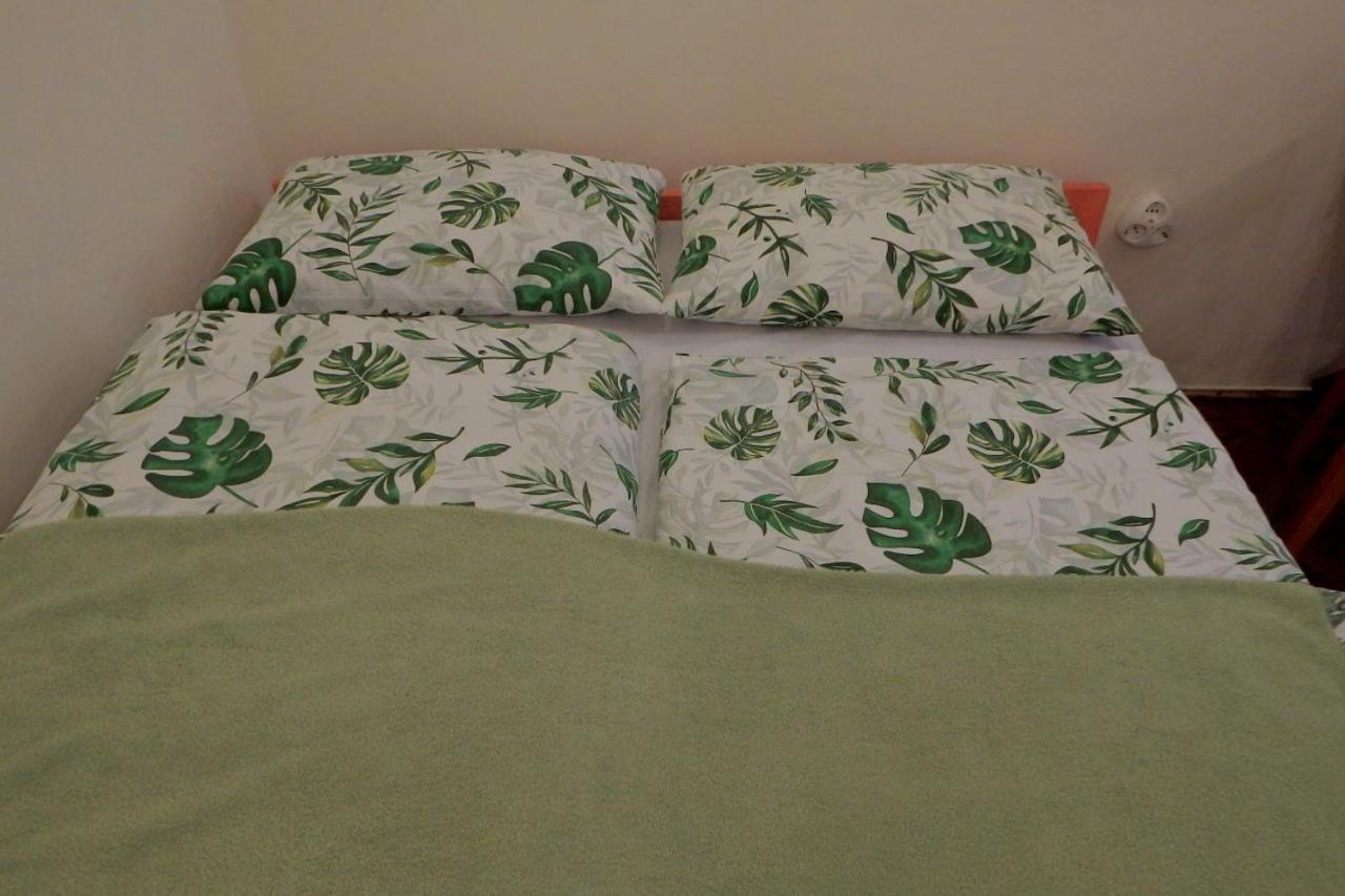 Elizavarlak Apartment บูดาเปสต์ ภายนอก รูปภาพ